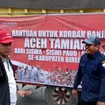 Disdikbud Bireuen Menyalurkan Bantuan Banjir Aceh Tamiang