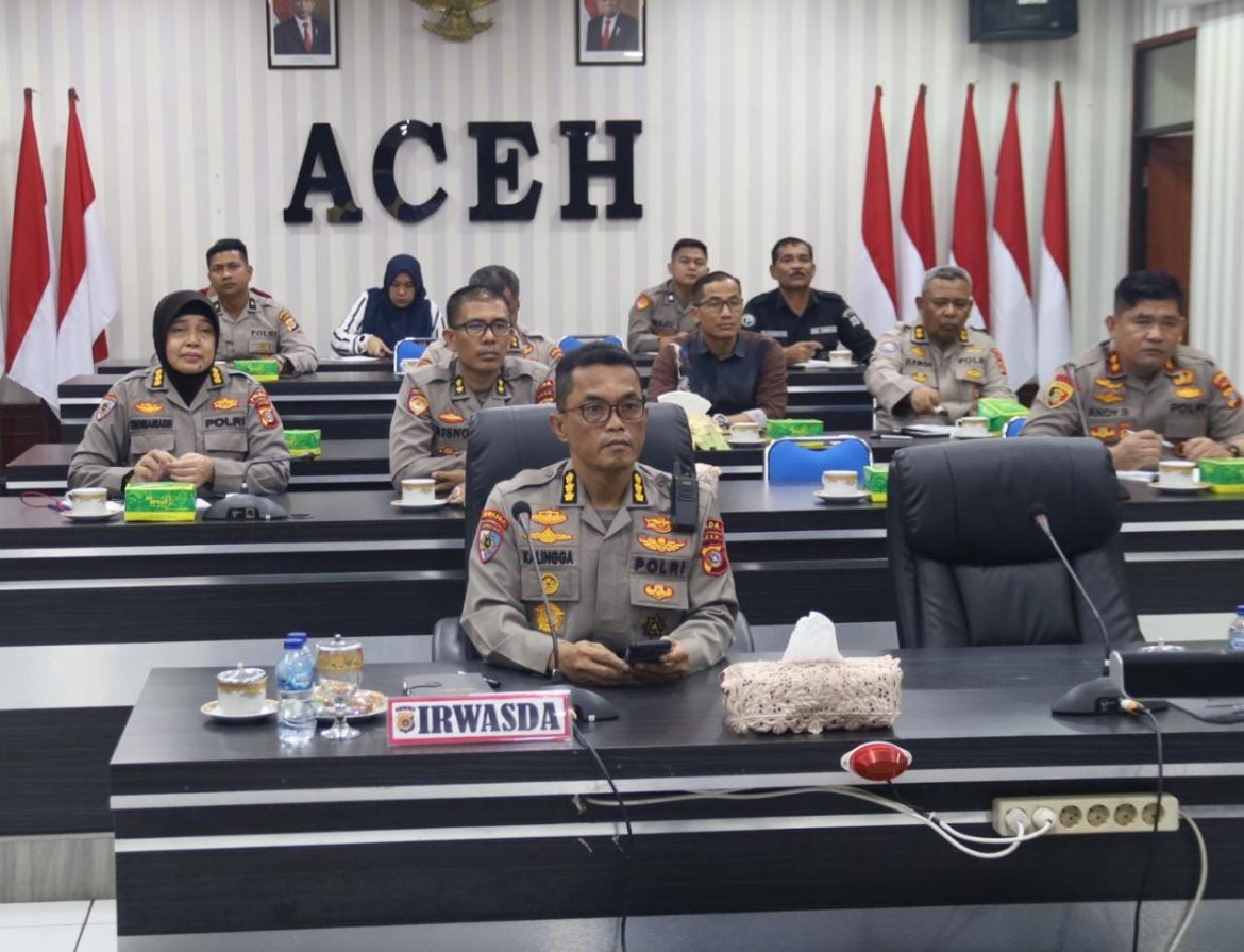 Pejabat Polda Aceh Hadiri Rapat Penekanan Program Quick Wins Presisi Triwulan I Tahun 2023 Secara Virtual