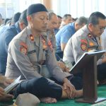 Dirsamapta Polda Aceh Pimpin Kegiatan Binrohtal di Masjid Babuttaqwa