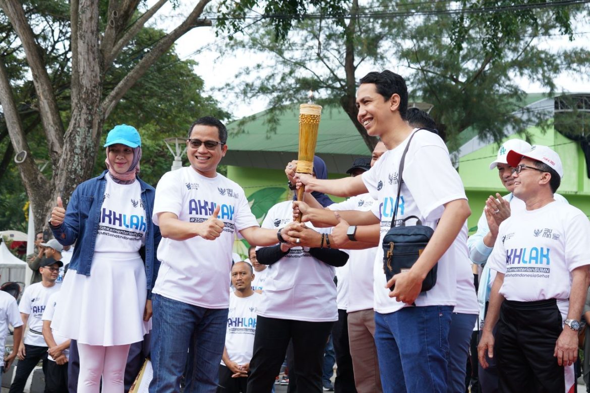 Menuju 25 Tahun Kementerian BUMN, Erick Thohir Ajak BUMN Gelar Jalan Sehat