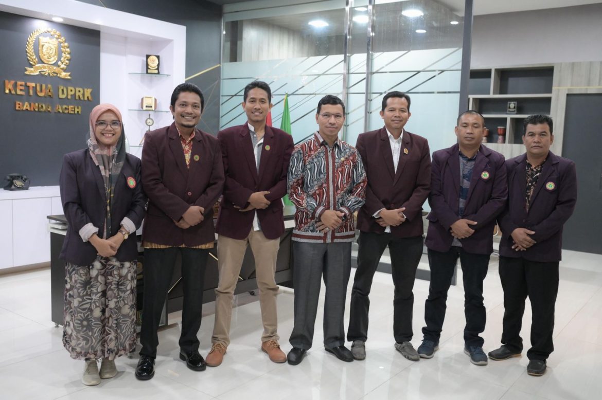 Terima Pengurus PPNI, Ketua DPRK Banda Aceh Bahas Kesejahteraan Perawat dan Peningkatan Pelayanan