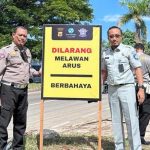 Kolaborasi Dengan Satlantas Banda Aceh, Jasa Raharja Pasang Spanduk Himbauan